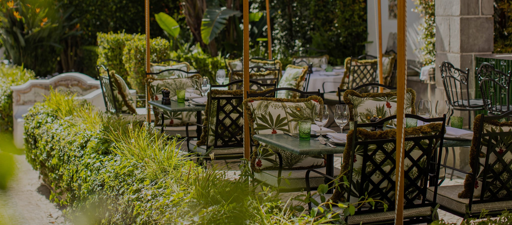 Bougain Restaurant & Garden Bar